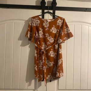 Floral maternity top